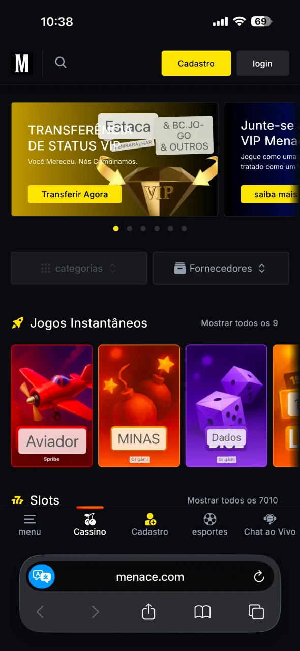 Abra o site Menace King no Safari no seu iPhone ou iPad.
